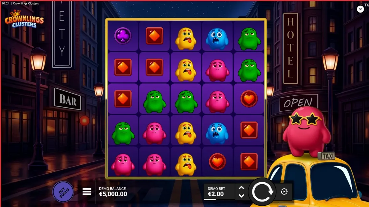 Personagens blobby coloridos e neon no slot Crownlings Clusters